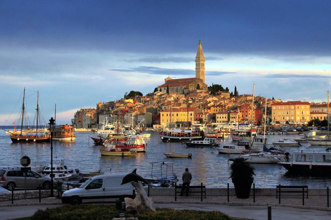 Apartments With A Parking Space Rovinj - 2298 Buitenkant foto